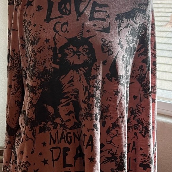 Magnolia Pearl Unicat Dylan T - Picture 10 of 12